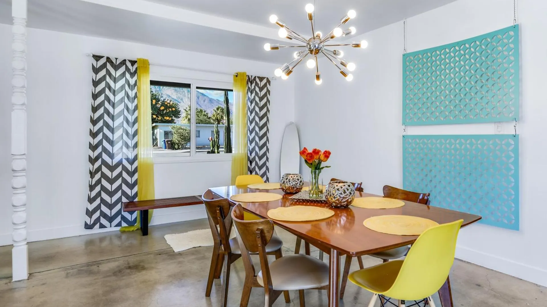 Funky & Retro Vibes - A Ryson Property Palm Springs Tatil Evi